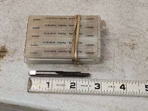 lot 232 image: Lot of (10) 14-20 UNC H3 2 Flute Plug Spiral Point Tap (in original packaging)
