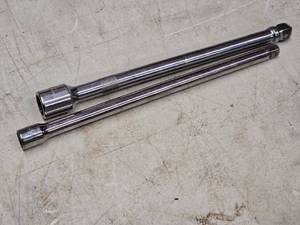 lot 289 image: 38 and 14 drive Extension Bars