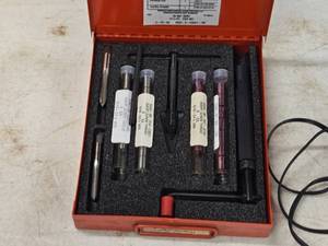 lot 274 image: Heli-Coil Helical Coil Thread Repair Kit with Case