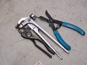 lot 335 image: Lot of (3) Hand Tools