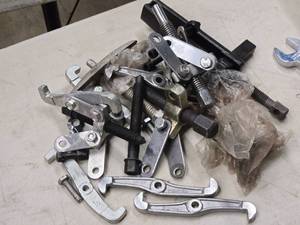 lot 340 image: Lot of  Puller Parts (assorted)