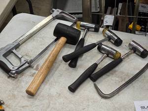 lot 352 image: Hand Tools - (4) Plastic Mallets, (1) Rubber Mallet, Hacksaw, Crow Bar