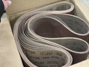 lot 357 image: Lot of (15) 3M Film-Lok P120 Grade Cloth Sanding Belts 341D