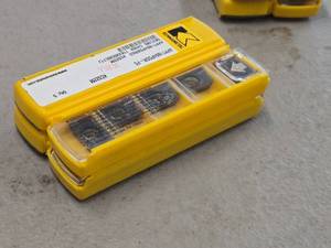 lot 143 image: Lot of (4 Boxes) CNC Carbide Insert Cutting Tools 5-count ( 20 total items )