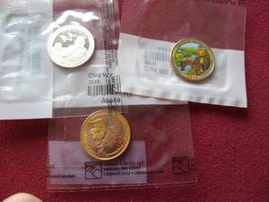 lot 31 image: (3) Quarters - Proof & (2) Colorized