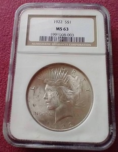 lot 97 image: 1922 Peace Dollar - NGC MS63