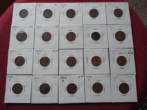 lot 107 image: (20) Wheat Pennies in Flips