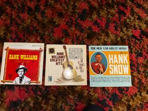 lot 4 image: HANK WILLIAMS RECORDS