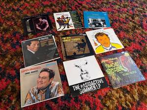 lot 8 image: MUSIC ALBUMS