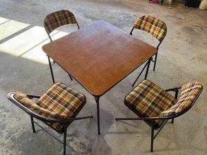 lot 56 image: CARD TABLE AND CHAIRS