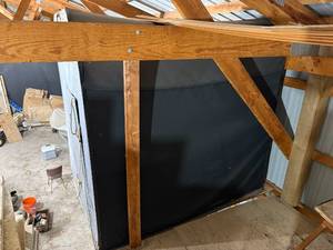 lot 91 image: PORTABLE SPEAR HOUSE