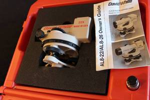 lot 19 image: David White AL8-22 22X Automatic Level with Case and Manual