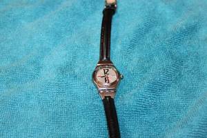 lot 77 image: Swatch Irony Ladies Watch with Bracelet Style band