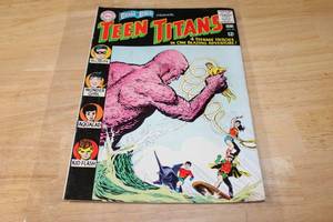 lot 172 image: Teen Titans Vintage Comic Book Issue #4