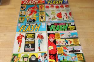 lot 174 image: Set of 4 Vintage DC Giant Flash Comic Books  Issues #1 4, 9, 160