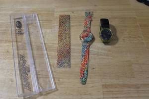 lot 195 image: Swatch Watch Pair Lots of Dots GZ113 and Flake GK165166 with Sleeves