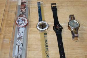 lot 199 image: Set of 4 Wristwatches Swatch Masquerade GP105, GZ157 Daimler Chrysler, Lady Limelight, Carriage by Timex