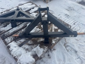 lot 88 image: Class 2 Quick Hitch WOLVERINE 2025 Unused TR-26-02C