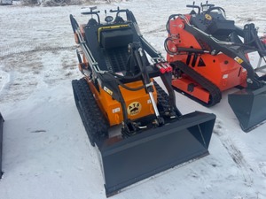 lot 45 image: Mini Skid Steer Loader LANDHERO 2025 Unused LDH-T462