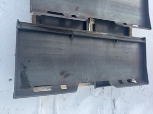 lot 51 image: YINTATECH 12 Universal Quick Attach Mount Plate WOLVERINE 2025 Unused QMP2-16-12T