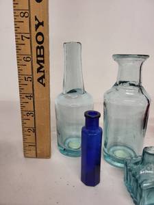 lot 17H image: Collection of 8 Handmade Glass Bottles and Vases - Mixed Colors and Shapes
