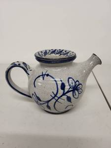 lot 23H image: Handmade Packness Denmark Blue and White Ceramic Teapot