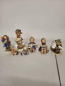 lot 29H image: Set of 6 Vintage Goebel Hummel Figurines Germany