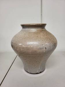 lot 40H image: Vintage Handmade Signed HALLING Stoneware Pottery Vase