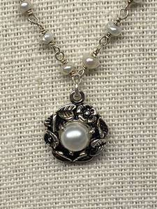 lot 7B image: Sterling Silver 925 Pearl Necklace with Floral Pendant