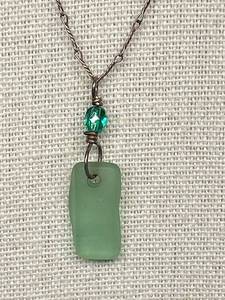 lot 9B image: Sterling Silver 925 Necklace with Sea Glass Pendant and Green Bead