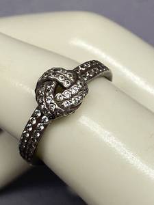 lot 19B image: Signed Sterling Silver 925 Knot Ring with Inset Stones, Size 6.75
