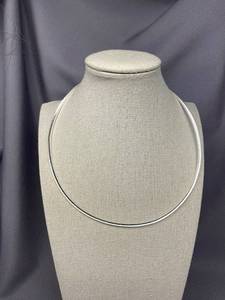 lot 42B image: Sterling Silver Choker Necklace 925 Marked LIRM