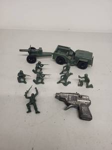 lot 4J image: Vintage Tim Mee Toys Army Men Set with Vehicle and Giant Cap Gun