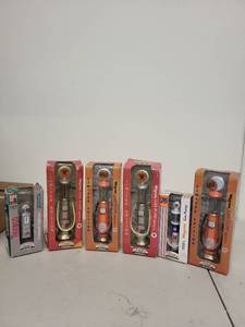 lot 9J image: Set of 6 Gearbox Limited Edition Diecast Gas Pump Replicas in Boxes