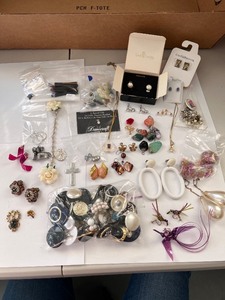 lot 171W image: Large Assorted Costume Jewelry Collection with Earrings, Brooches, and Accessories