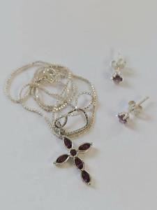 lot 19W image: Sterling Silver Amethyst Necklace & Earring Set