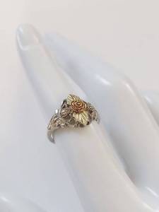 lot 25W image: Vintage Black Hills Gold Ring Sterling Silver 12K Rose & Yellow Gold