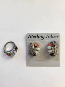 lot 77W image: Sterling Silver Dyed Jade Multi-Stone Ring and Earrings Set