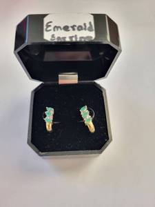 lot 116W image: 14K Gold Emerald and Diamond Earrings, 1.91 Grams