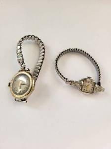 lot 147W image: Pair of Vintage Ladies Landau and Elgin Watches (Not Working)