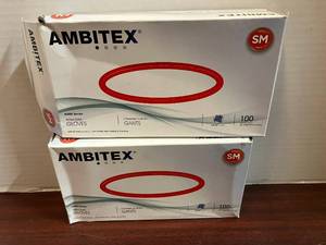 lot 105 image: Small Nitrile Gloves