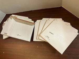 lot 117 image: Rigid Mailers