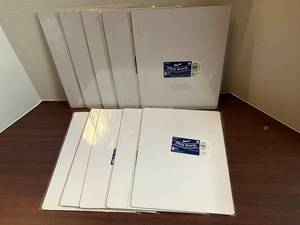 lot 128 image: Dry Erase Lap Boards