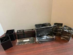 lot 42 image: Desk Organizer Accessories