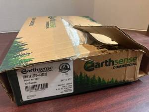 lot 92 image: 13 Gallon Trash Bags