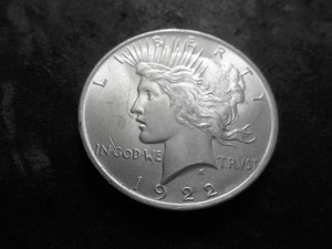 lot 34 image: 1922 Peace Dollar Double Die Strike