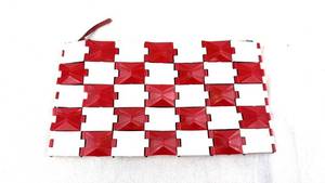 lot 32 image: Vintage Retro Red & White Checkerboard Tile Clutch Wallet