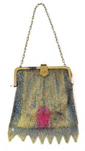 lot 42 image: Vintage MINI Beaded Mesh Evening Bag & Gold Chain Frame