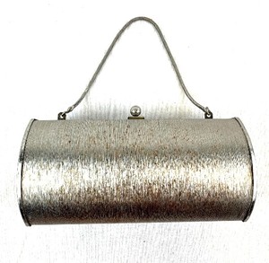 lot 49 image: Vintage Silver Brushed Metal Clutch & Snake Chain
