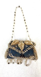 lot 51 image: Super Mini Antique Native American Beaded Blue Velvet Purse & Pearl Embellishments